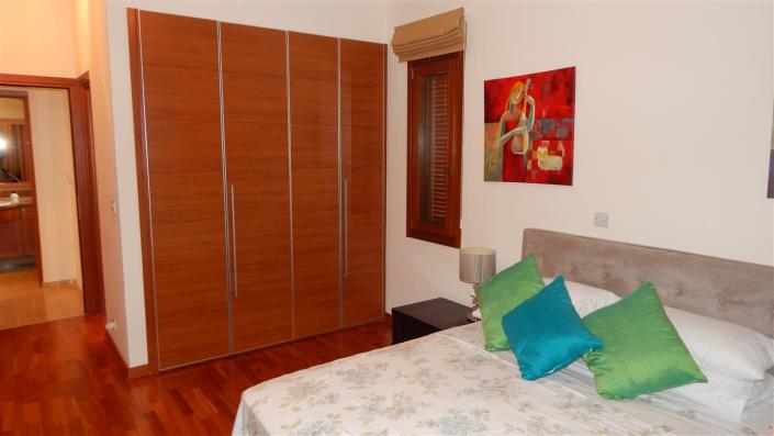 Image No.6-5 Bed Villa for sale