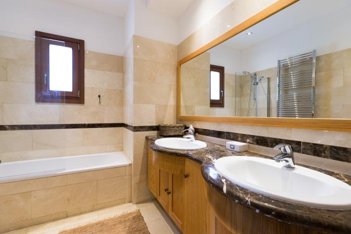 Image No.5-Villa / Détaché de 6 chambres à vendre à Aphrodite Hills