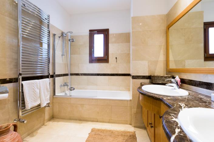 Image No.20-Villa / Détaché de 6 chambres à vendre à Aphrodite Hills