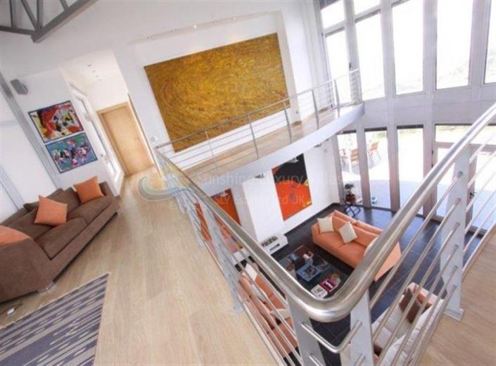 Image No.10-6 Bed House/Villa for sale