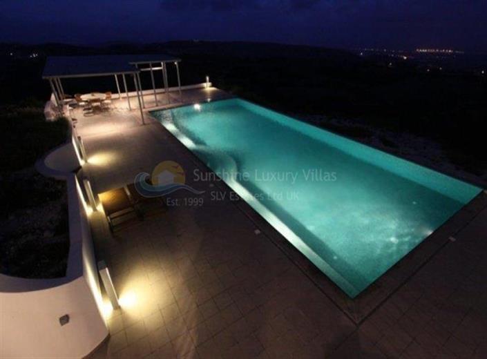 Image No.18-6 Bed House/Villa for sale