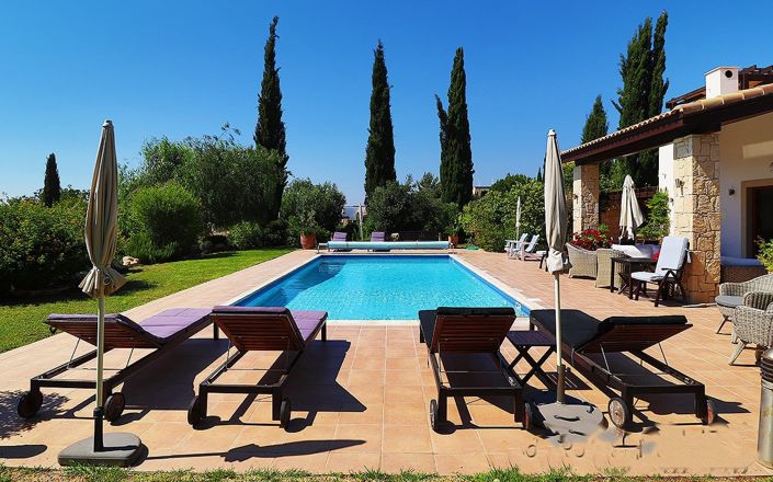 Image No.2-3 Bed Villa for sale