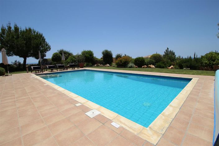 Image No.3-3 Bed Villa for sale