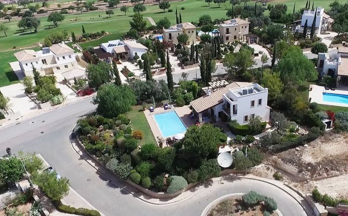 Image No.36-3 Bed Villa for sale