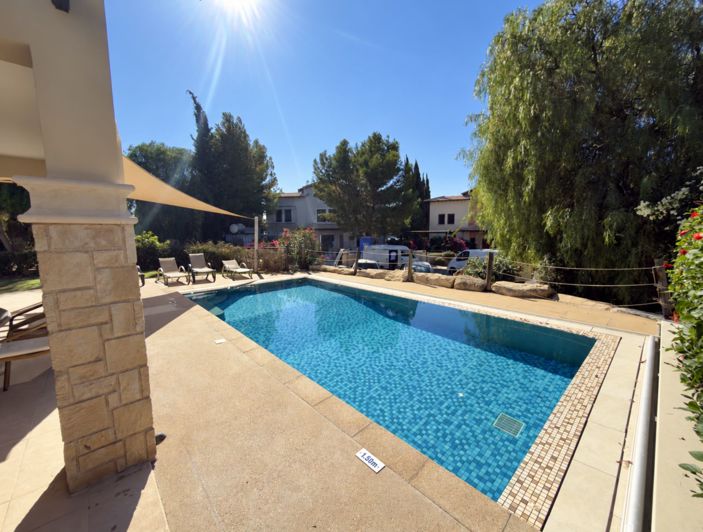 Image No.14-2 Bed Apartment for sale