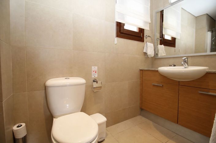 Image No.8-2 Bed Apartment for sale