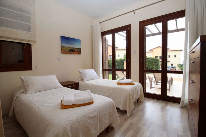 Image No.9-2 Bed Apartment for sale