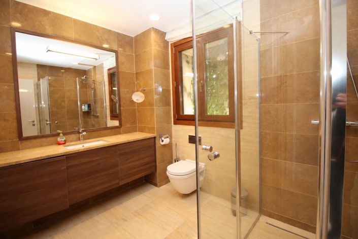 Image No.12-6 Bed Villa for sale