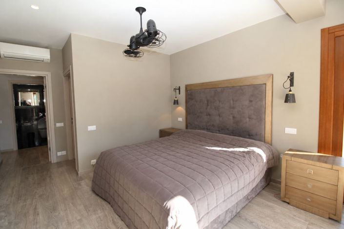 Image No.14-6 Bed Villa for sale