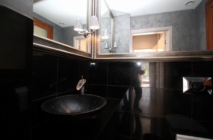 Image No.15-6 Bed Villa for sale