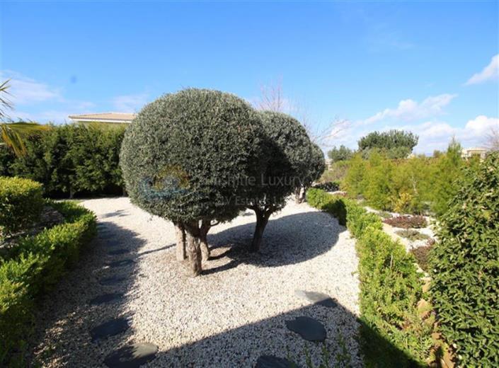 Image No.28-Villa / Détaché de 6 chambres à vendre à Aphrodite Hills