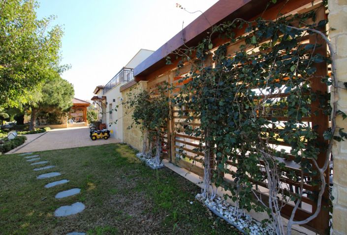Image No.27-6 Bed Villa for sale