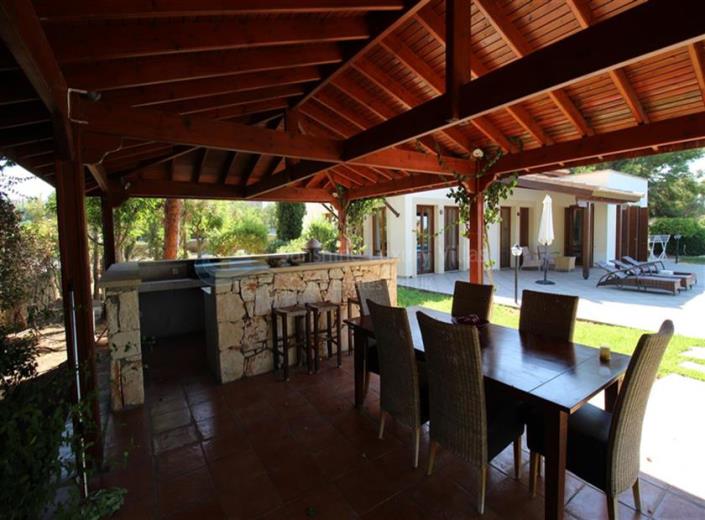 Image No.19-3 Bed Villa / Detached for sale