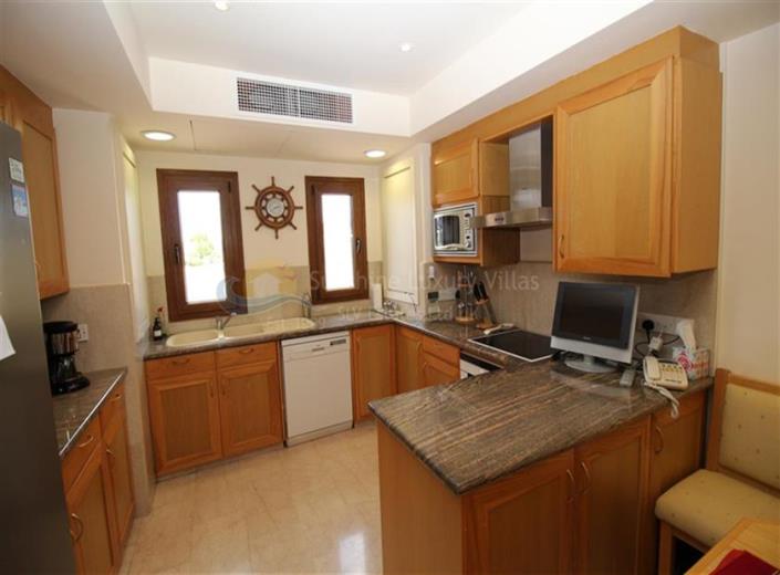 Image No.4-Villa de 4 chambres à vendre à Aphrodite Hills