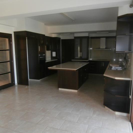 Image No.2-Villa de 5 chambres à vendre à Anarita