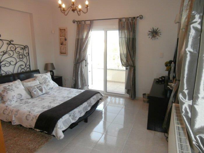 Image No.9-7 Bed Villa for sale