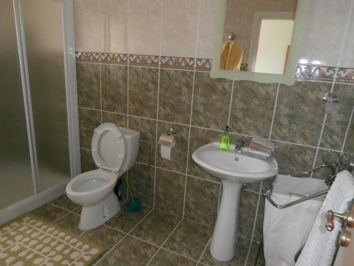 Image No.12-7 Bed Villa for sale