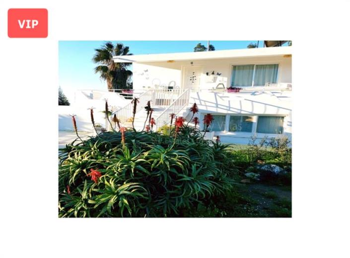 Image No.2-Villa de 6 chambres à vendre à Agia Fyla