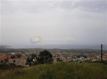 Terre à vendre à Peyia