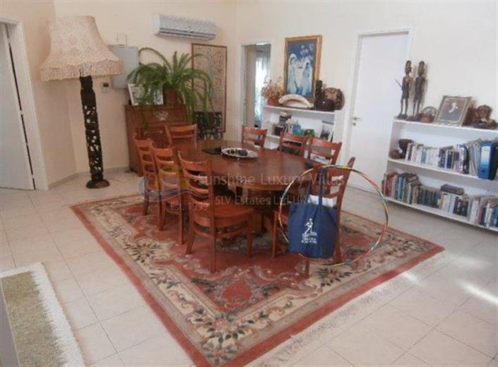 Image No.10-Villa de 2 chambres à vendre à Peyia