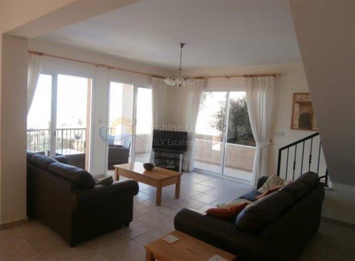 Image No.2-Villa de 3 chambres à vendre à Peyia