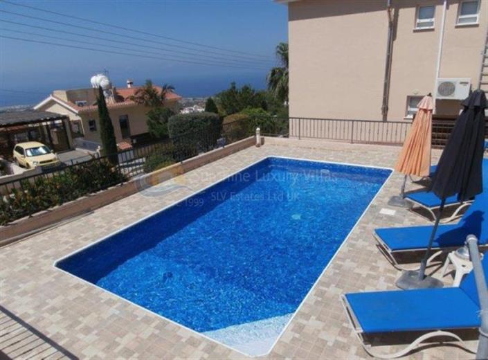 Image No.6-Villa de 3 chambres à vendre à Peyia