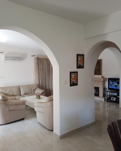 Image No.7-Villa / Détaché de 3 chambres à vendre à Empa