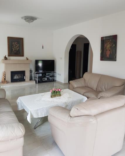 Image No.8-Villa / Détaché de 3 chambres à vendre à Empa