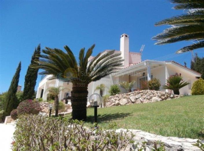 Image No.2-Villa de 4 chambres à vendre à Paphos