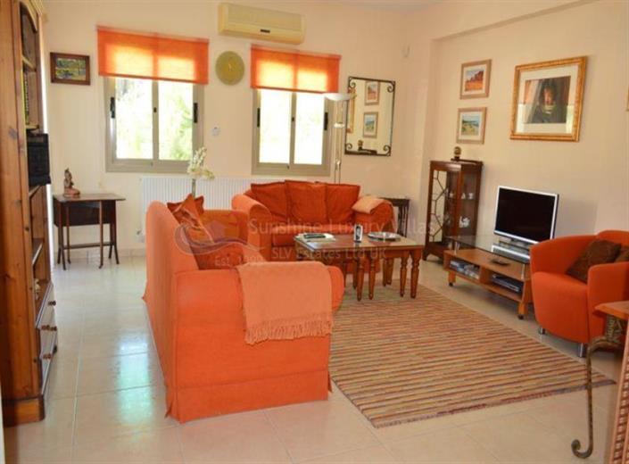 Image No.3-Villa de 3 chambres à vendre à Chlorakas