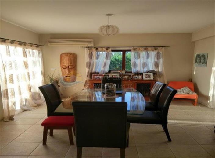 Image No.10-Villa de 3 chambres à vendre à Sea Caves