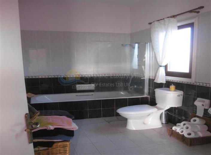 Image No.18-Villa de 3 chambres à vendre à Sea Caves