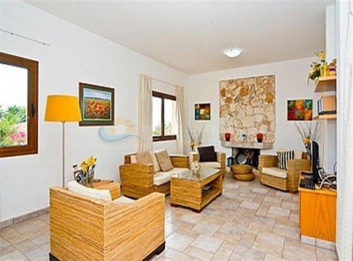 Image No.3-Villa de 2 chambres à vendre à Sea Caves