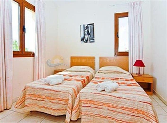 Image No.8-Villa de 2 chambres à vendre à Sea Caves