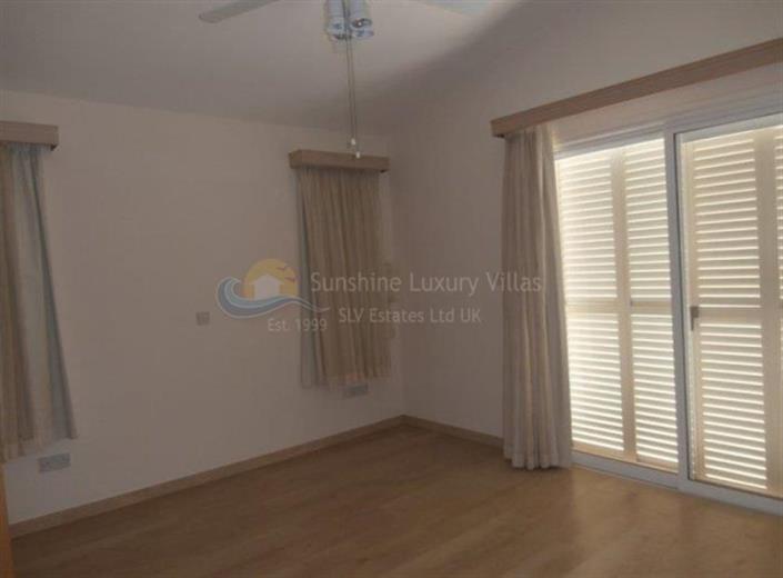 Image No.7-4 Bed Villa for sale