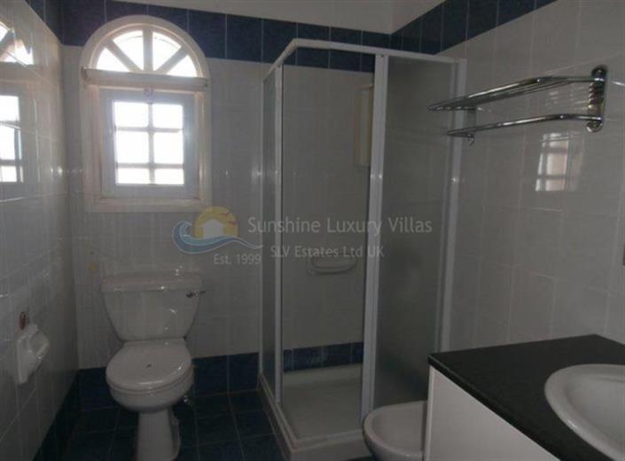 Image No.12-4 Bed Villa for sale