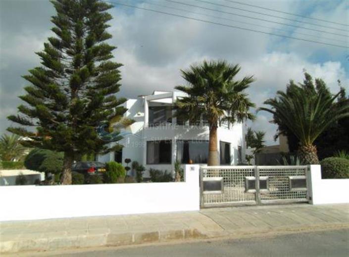 Image No.19-Villa de 4 chambres à vendre à Sea Caves