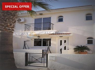 Villa de 3 chambres à vendre à Limassol