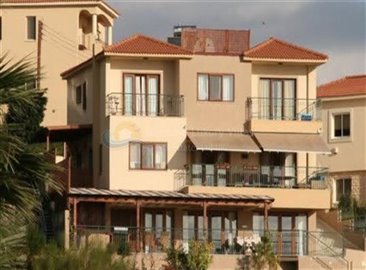 Villa de 4 chambres à vendre à Germasogeia