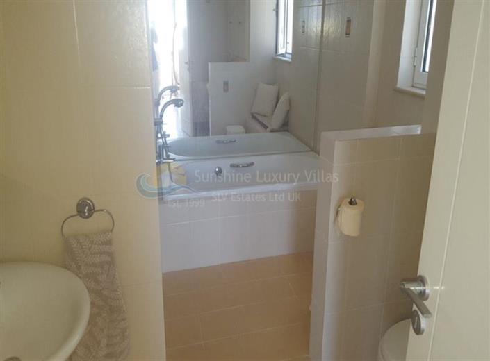 Image No.18-Maison / Villa de 3 chambres à vendre à Pissouri