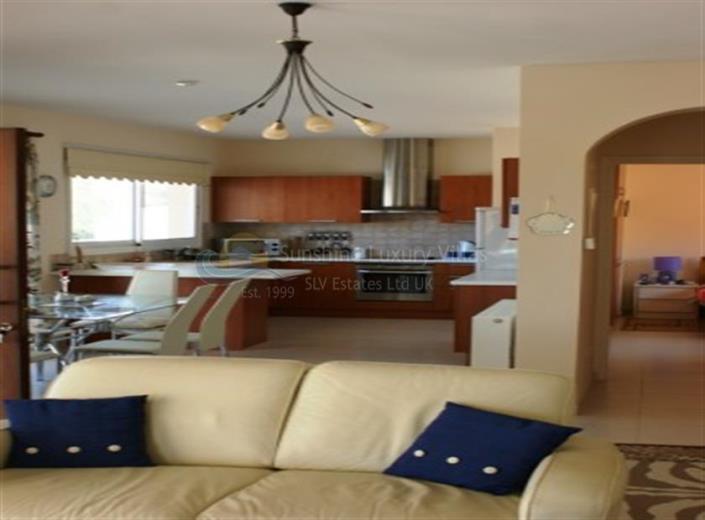 Image No.6-Maison / Villa de 4 chambres à vendre à Pissouri