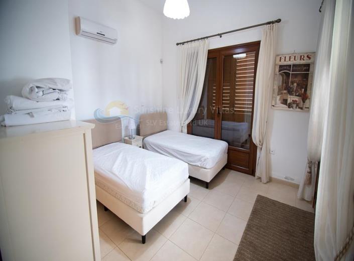 Image No.11-3 Bed House/Villa for sale