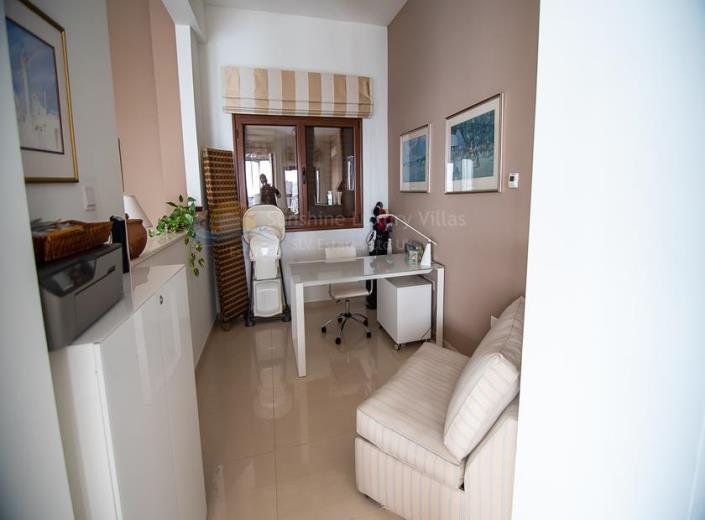 Image No.9-3 Bed House/Villa for sale