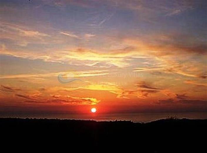 Image No.4-Villa de 4 chambres à vendre à Kathikas