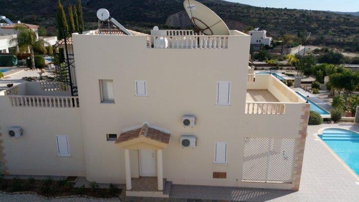 Image No.6-Villa de 3 chambres à vendre à Peyia