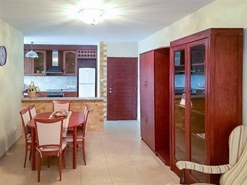 Appartement de 2 chambres à vendre à Neapolis