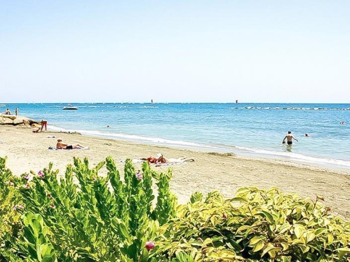 Image No.9-Appartement de 2 chambres à vendre à Germasogeia