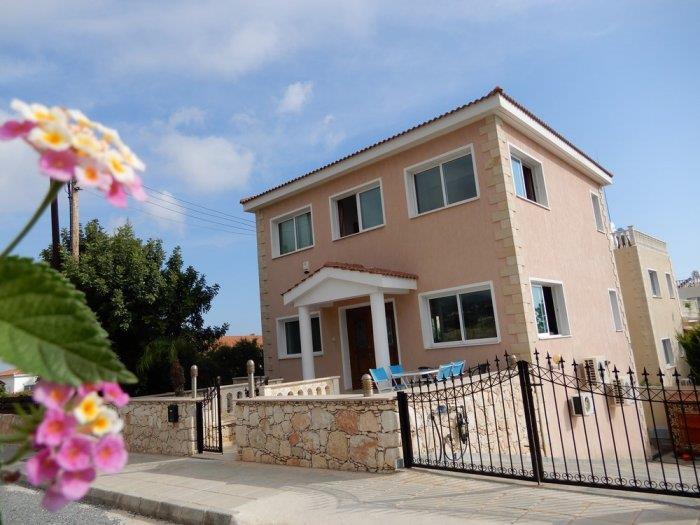 Image No.3-Villa de 3 chambres à vendre à Peyia