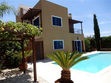 Maison / Villa de 3 chambres à vendre à Peyia