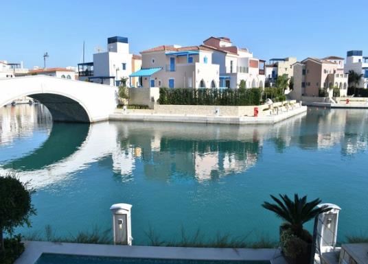 Image No.6-Maison / Villa de 2 chambres à vendre à Limassol Marina